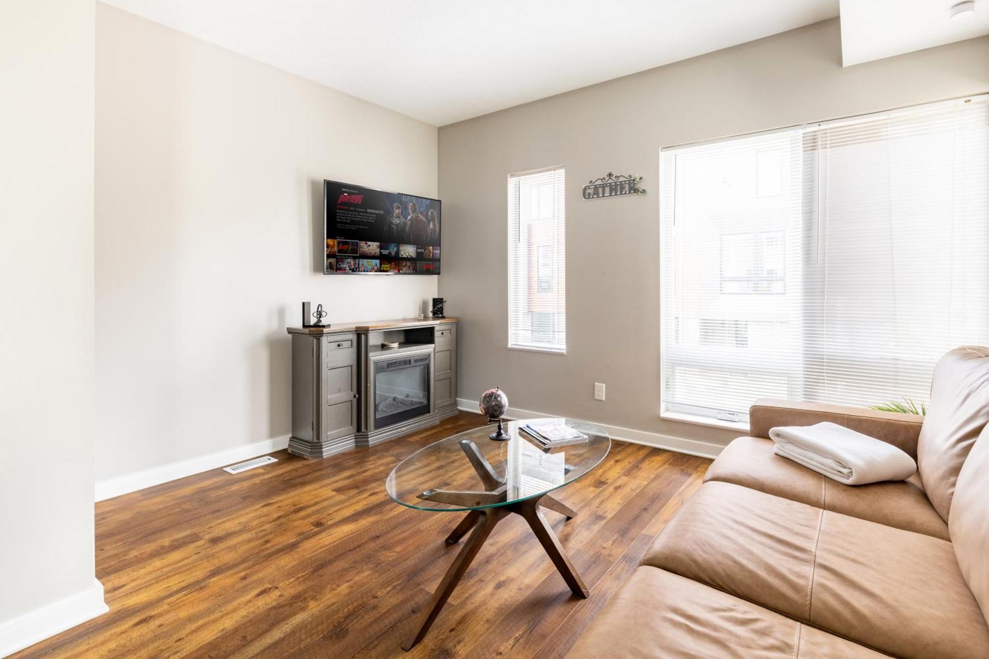 Luxury Downtown Townhome Private Garage Unit 9 克里夫兰 外观 照片