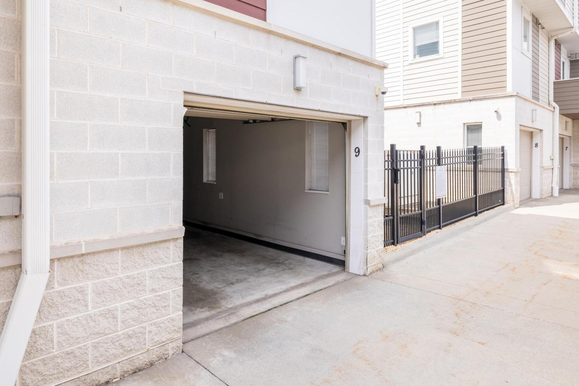 Luxury Downtown Townhome Private Garage Unit 9 克里夫兰 外观 照片